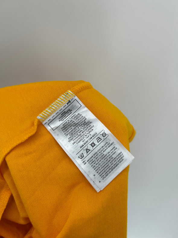 T-shirt jaune et vert