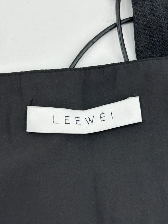 Gilet noir sans manches à dos nu