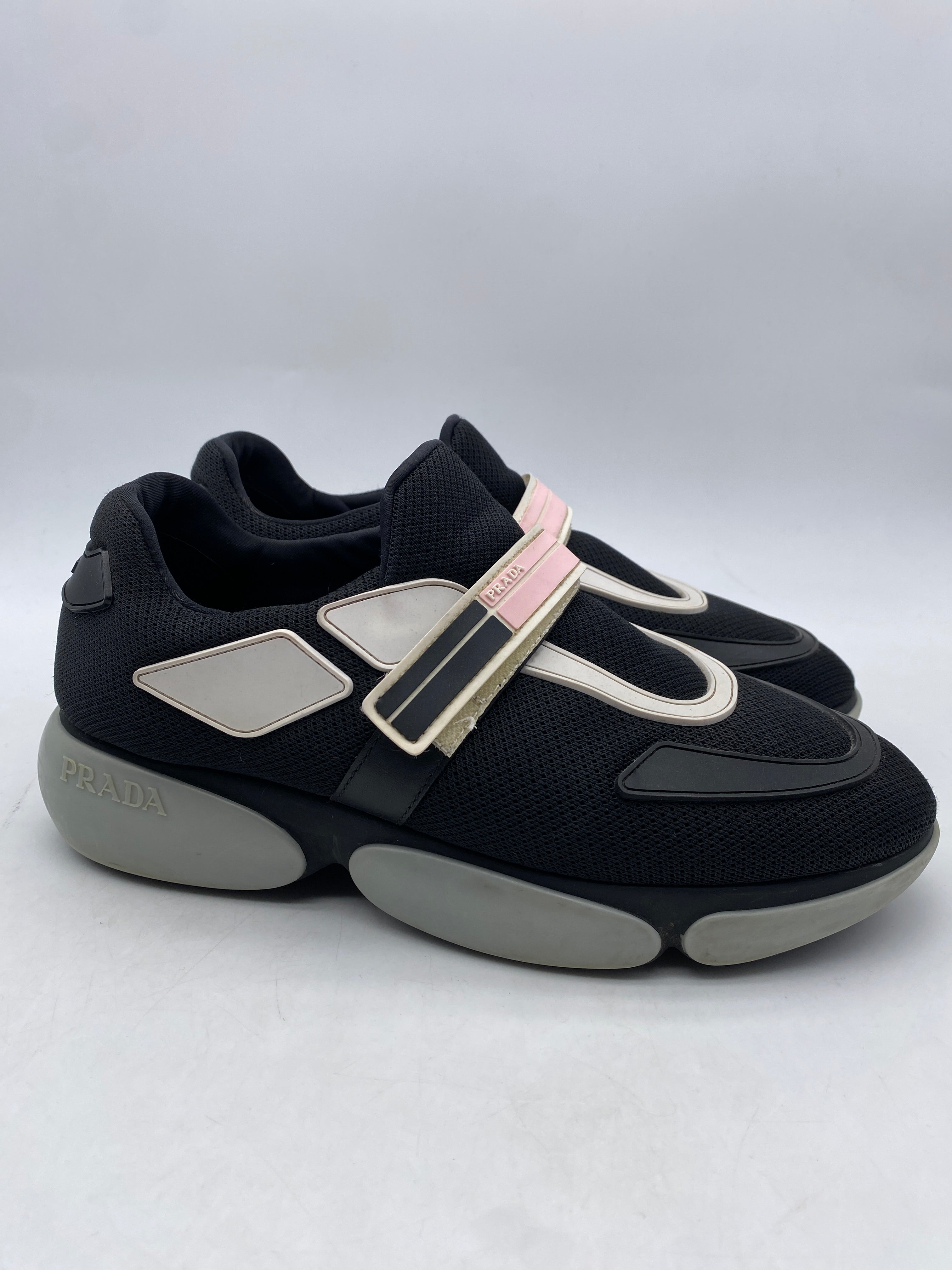 Kalinga Ashok Prada Femme Basket Hotel Kalinga La Halle De La