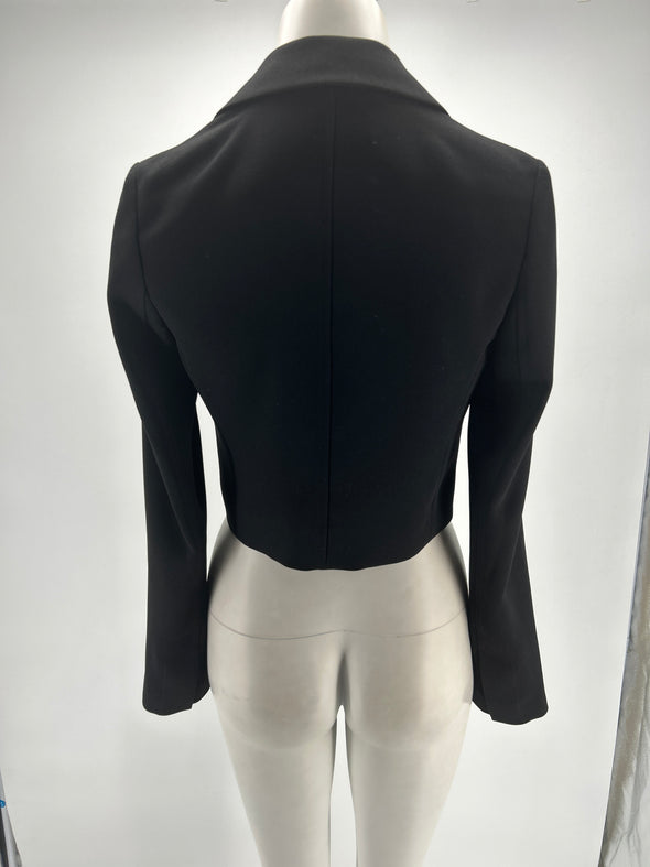 Veste de tailleur noire courte