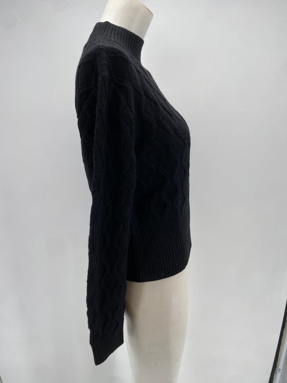 Pull noir