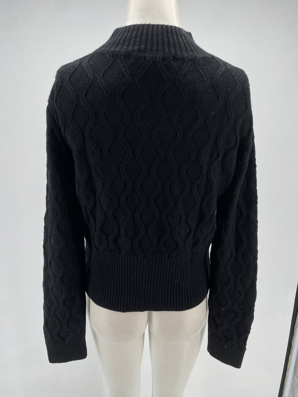 Pull noir