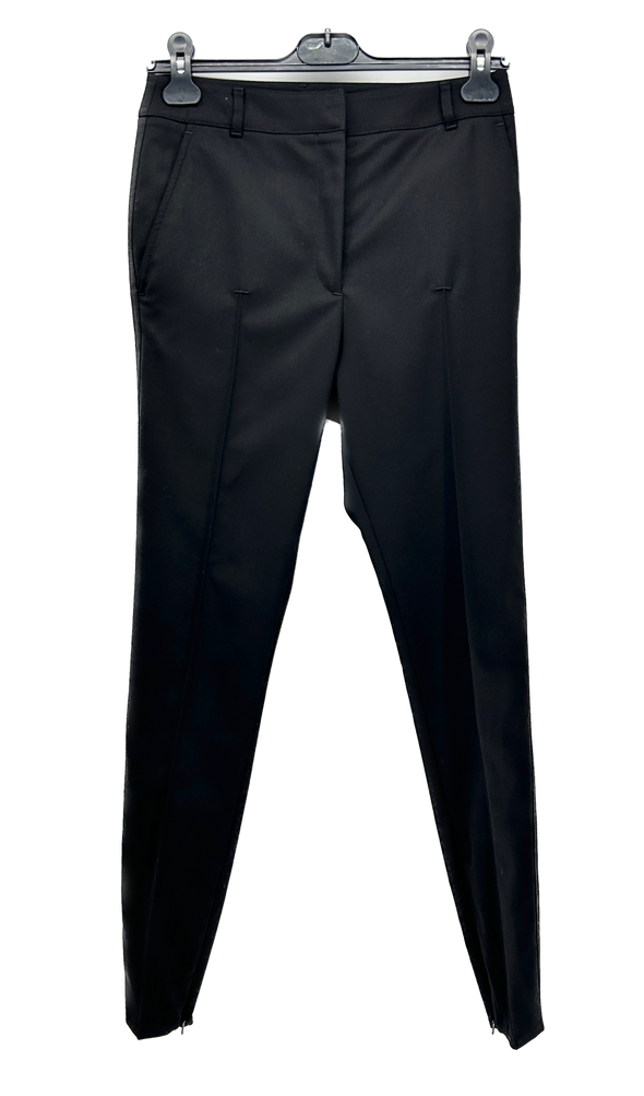 Pantalon de tailleur noir en laine