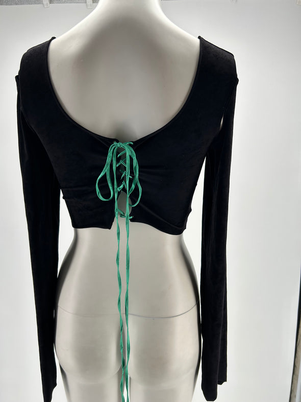 Top court noir à lacets