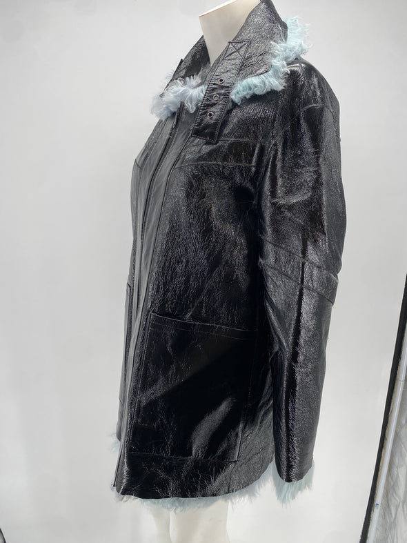 Manteau en peau lainée bleue