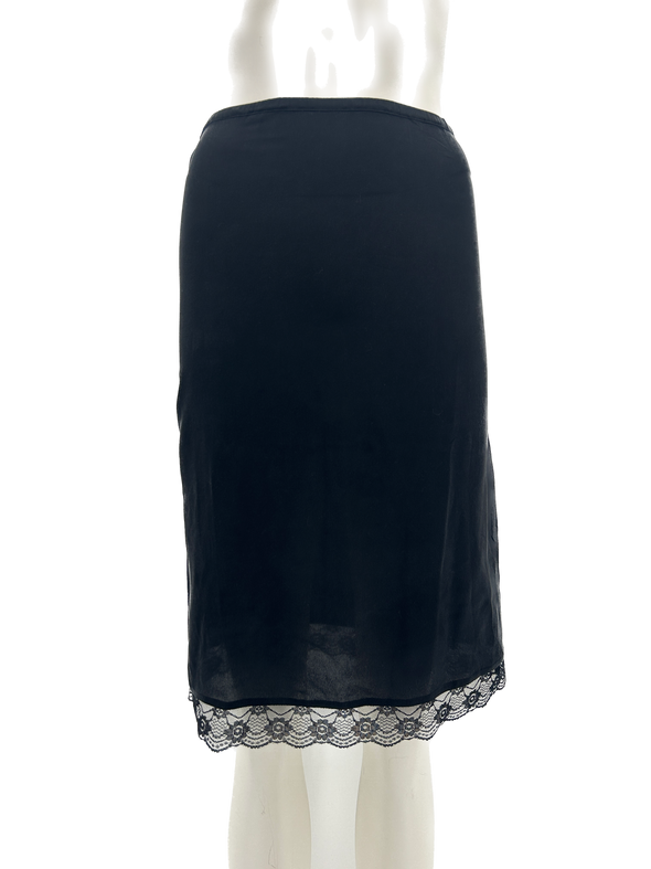 Jupe noire à dentelle