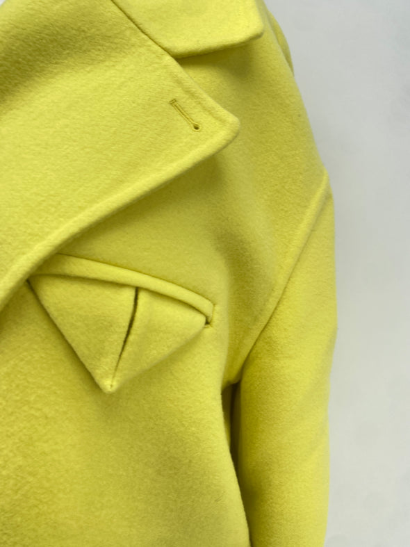 Manteau jaune