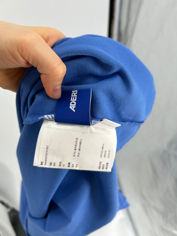 T-shirt bleu