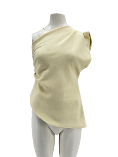 Top asymétrique