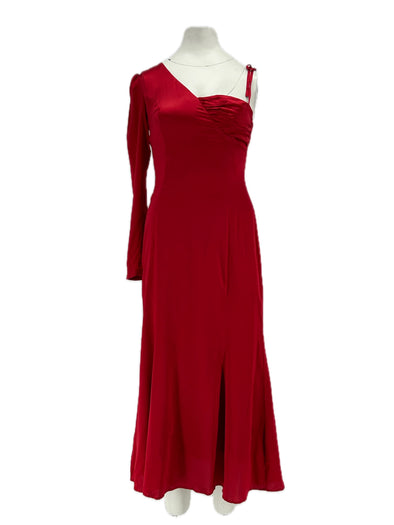 Robe en soie rouge