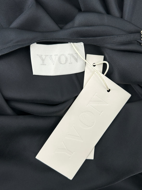 Robe en soie noire