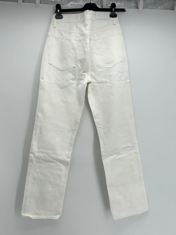 Pantalon blanc à trous