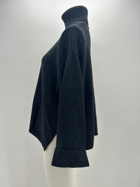 Pull col roulé noir