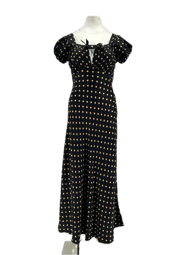 Robe en soie à pois
