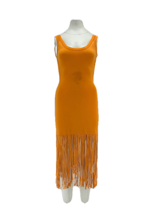 Robe orange à franges
