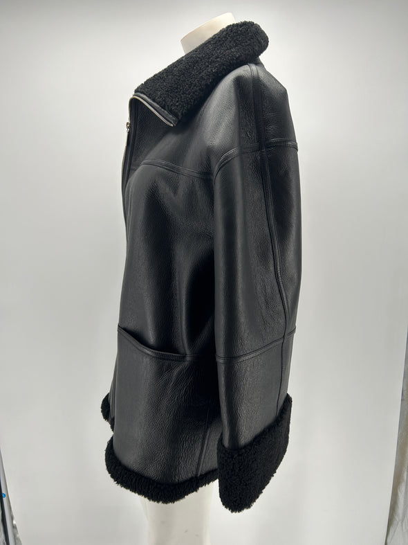 Manteau noir en cuir