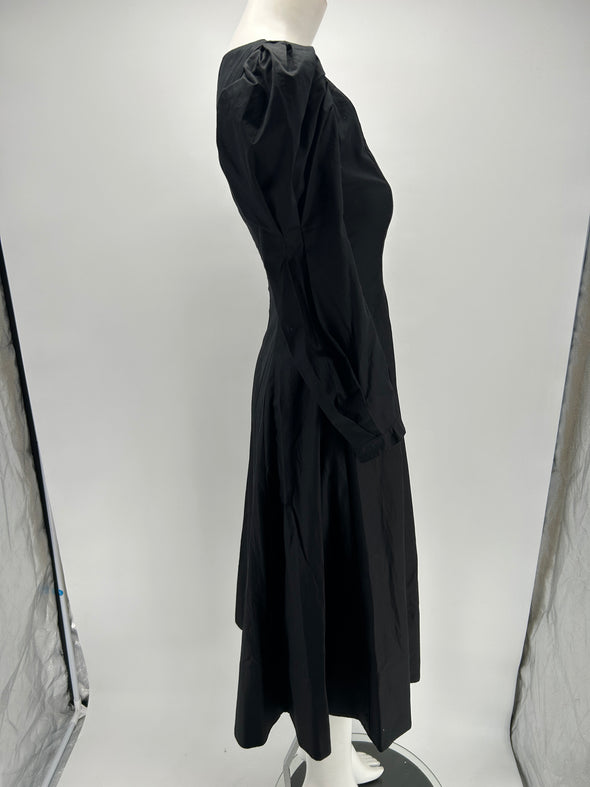 Robe noire manche longue