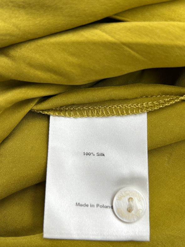 Blouse en soie moutarde