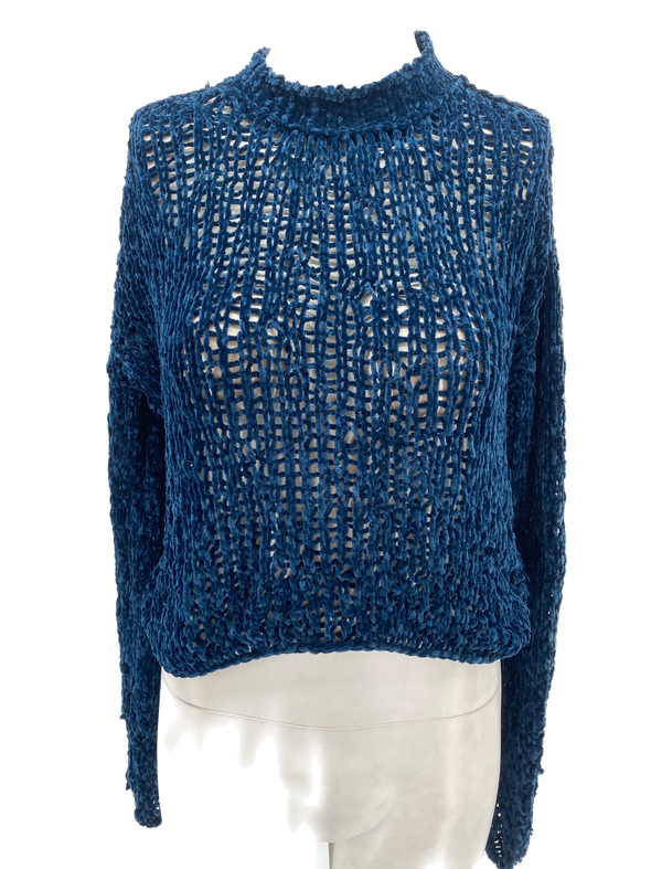 Pull bleu