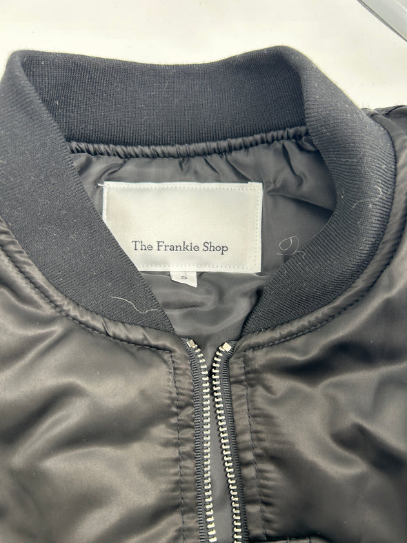 Bomber noir