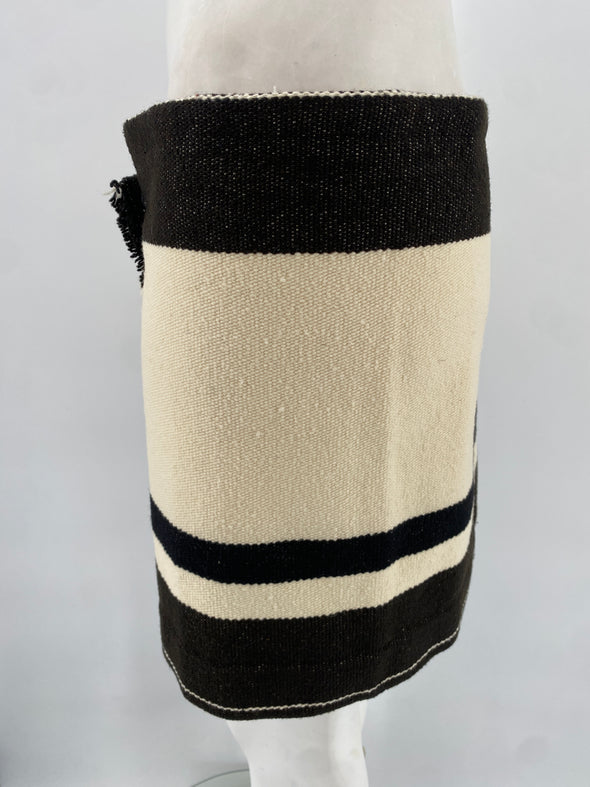 Jupe beige et noire