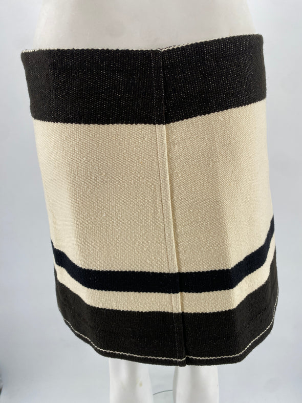 Jupe beige et noire
