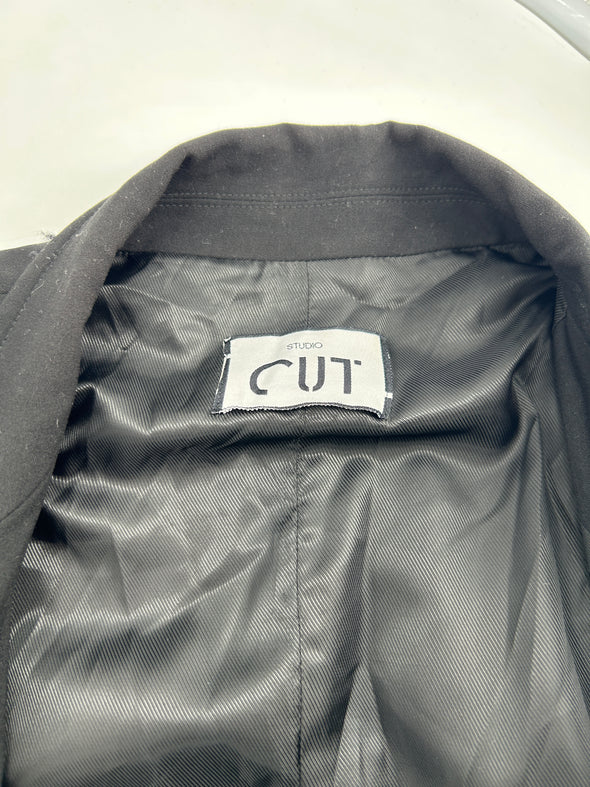 Manteau en laine noire