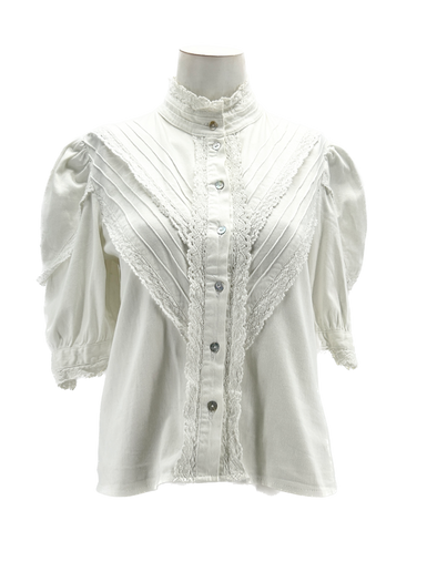 Chemise blanche à dentelle