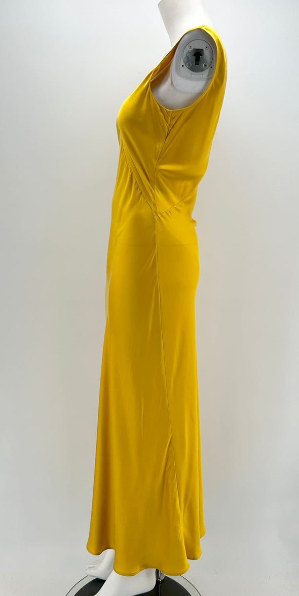 Robe longue en soie jaune