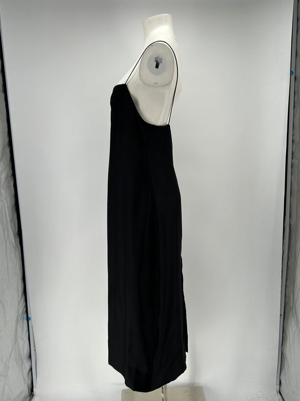 Robe en soie noire