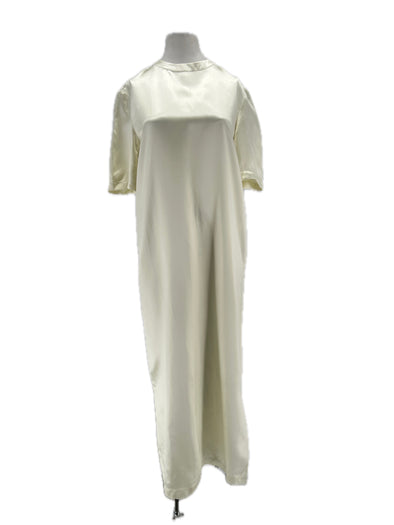 Robe en soie "Tuga"