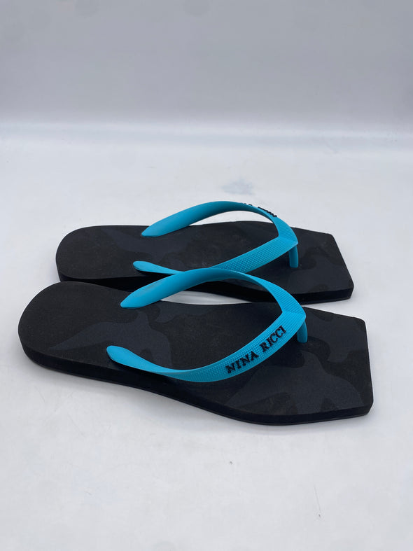 Tongs bleues