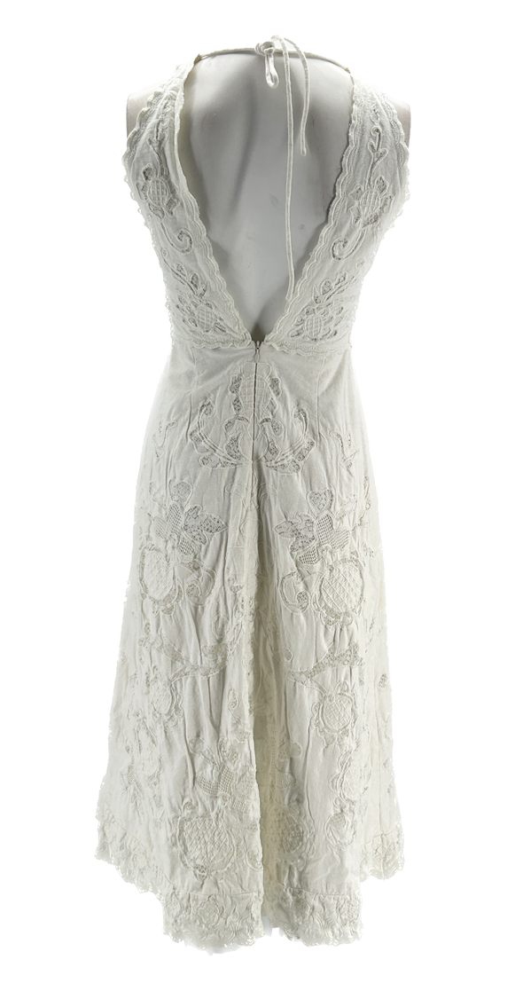 Robe blanche à dentelle