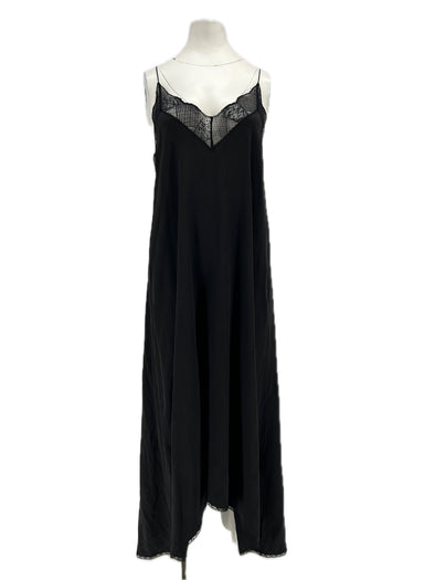 Robe en soie noire