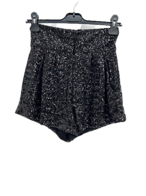 Short à sequins