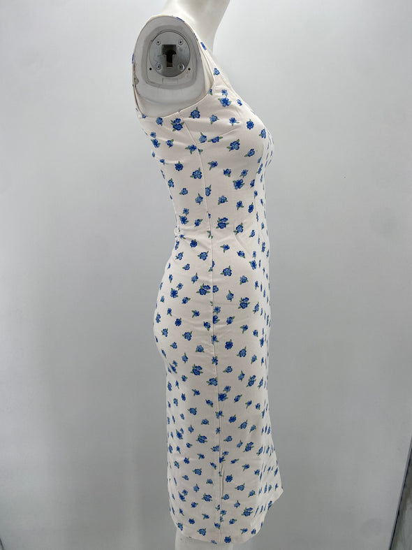 Robe blanche imprimé fleur bleu ciel