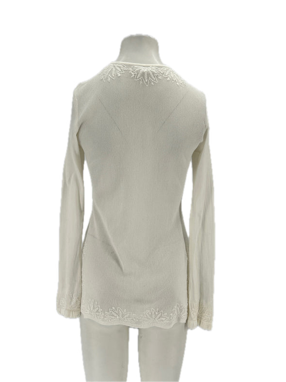 Top blanc brodé