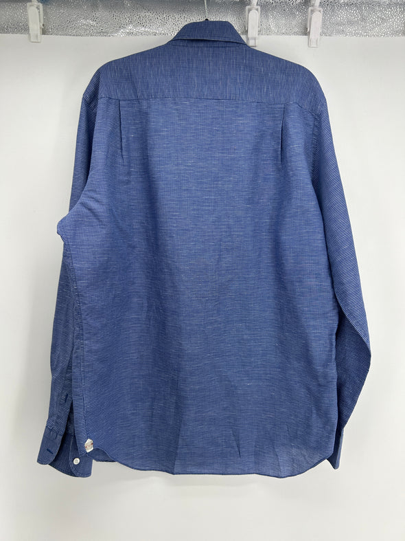 Chemise bleue avec carreaux blancs en lin