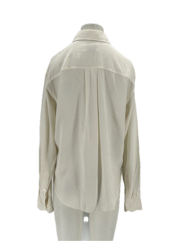 Chemise en soie blanche
