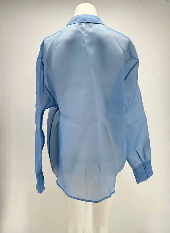 Chemise bleue transparente