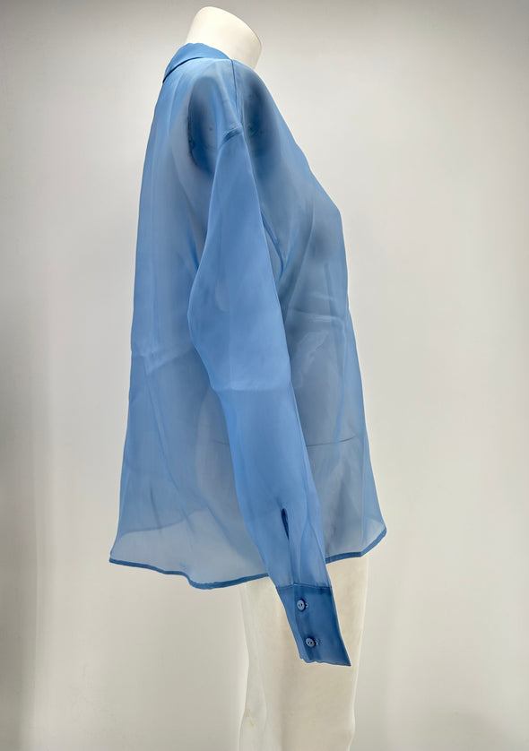 Chemise bleue transparente