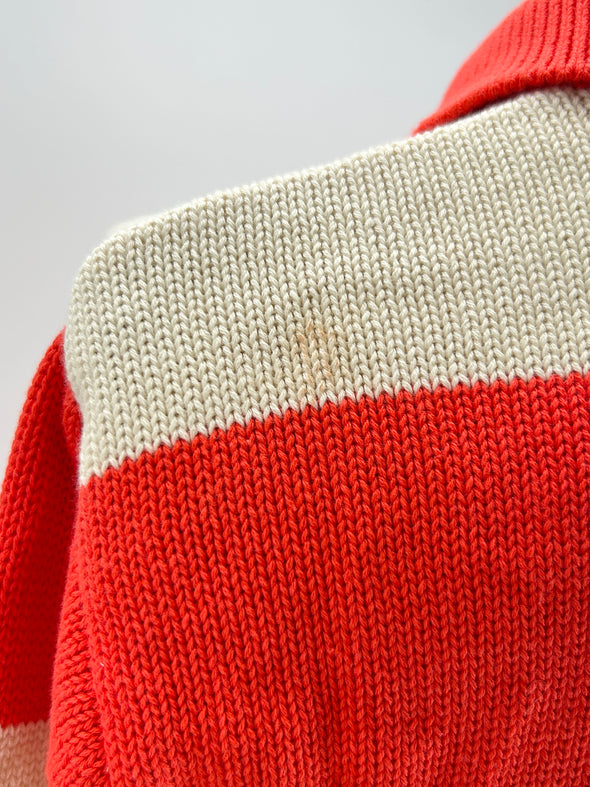 Pull rouge à rayures blanches "Ole"