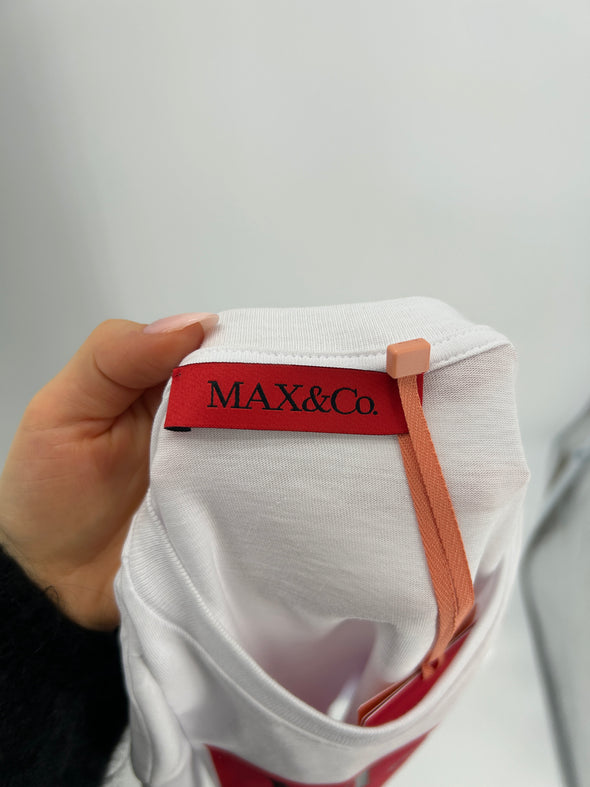 Tee-shirt rouge et blanc