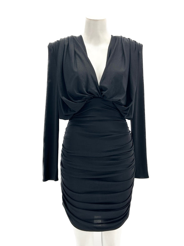 Robe noire à col en V