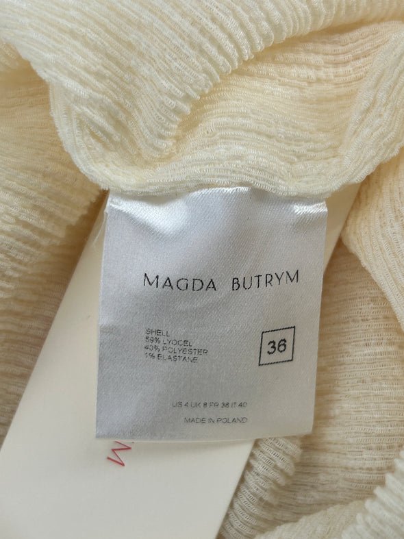 Top court beige à dos nu