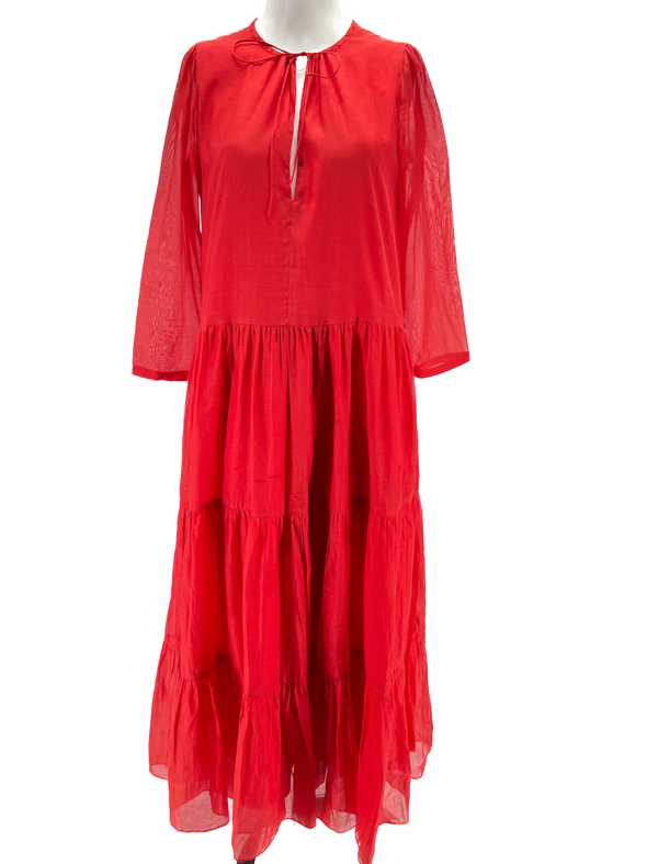 Robe rouge fluide