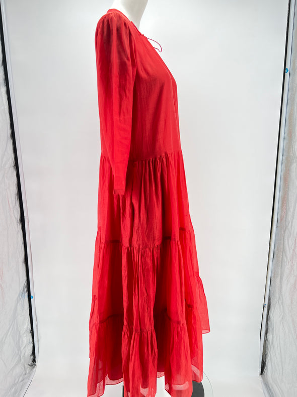 Robe rouge fluide