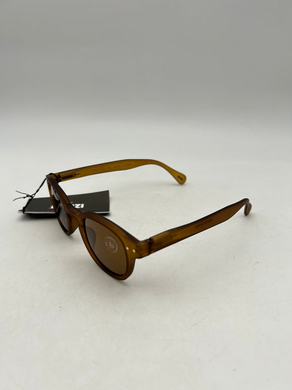 Lunettes de soleil marron