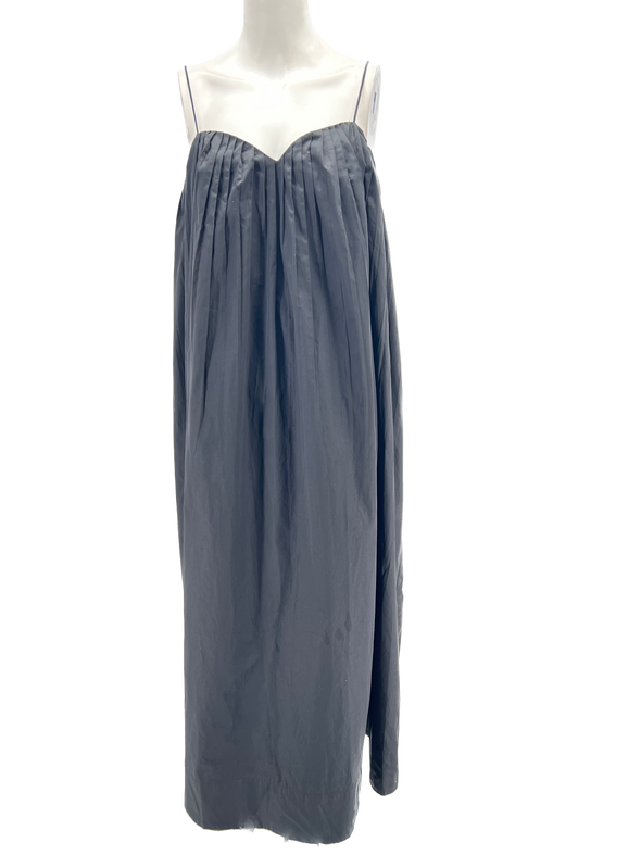 Robe noire texturée