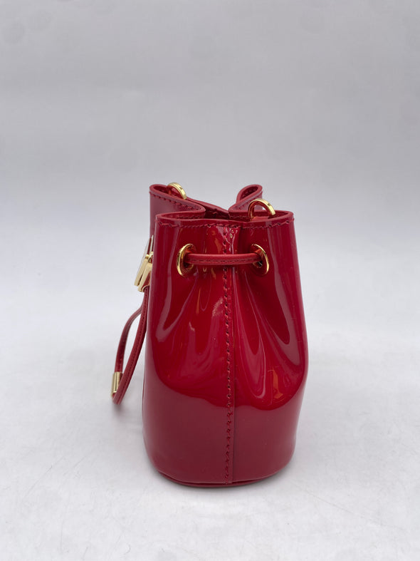 Mini sac en cuir vernis rouge